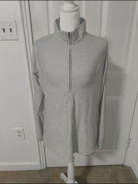 Under Armour Heather Gray Women's Quarter-Zip Pullover
